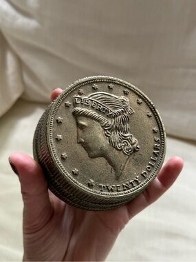 vintage Bentley novelty travel/desk alarm clock twenty dollars brass coin